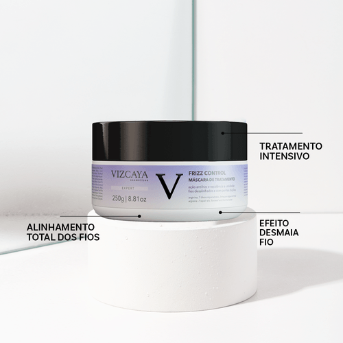 MASC_frizz-produto-ambientado---beneficio-.png